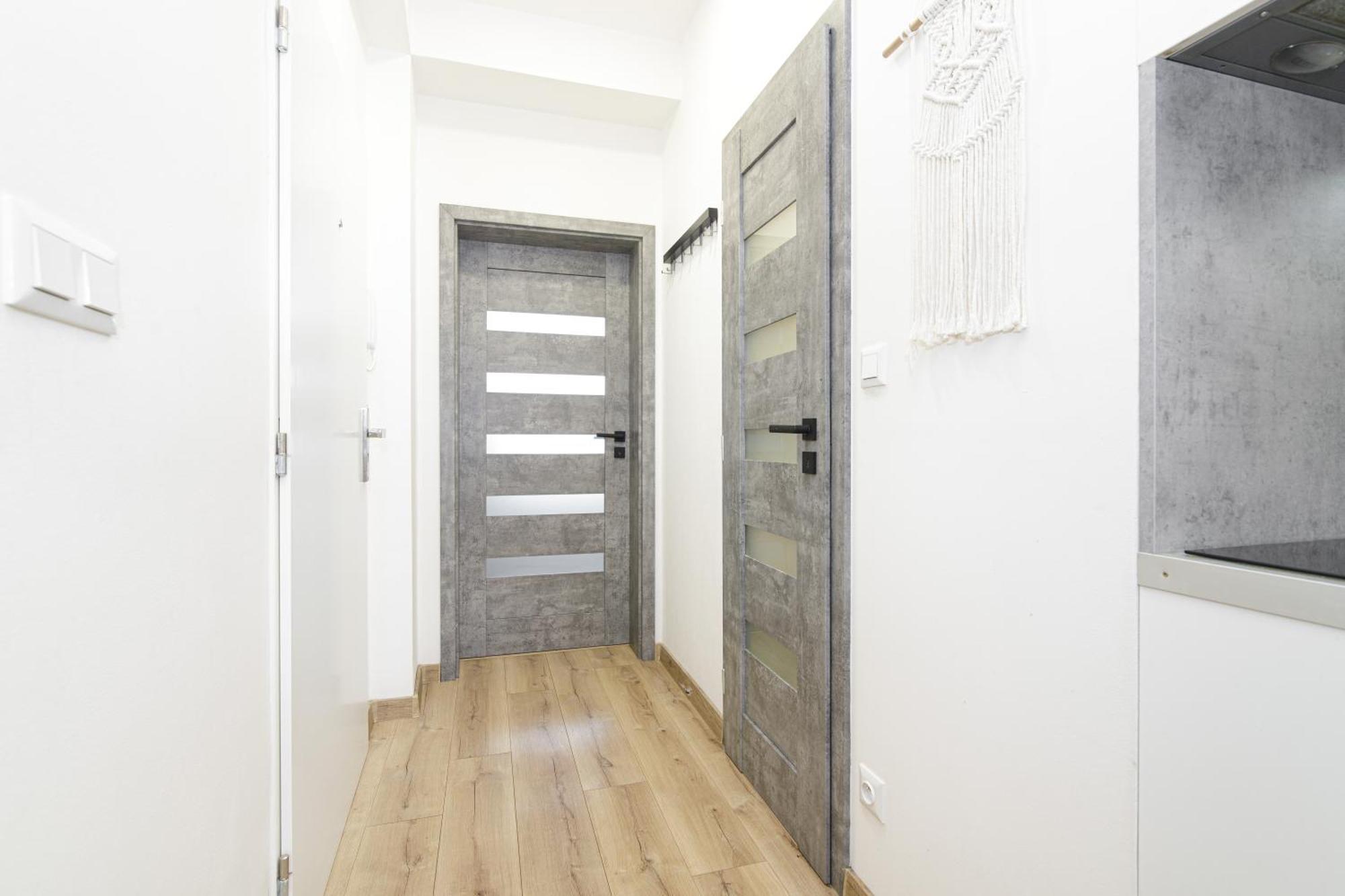 Apartment Hotel Stud Mb 俄斯特拉发 外观 照片