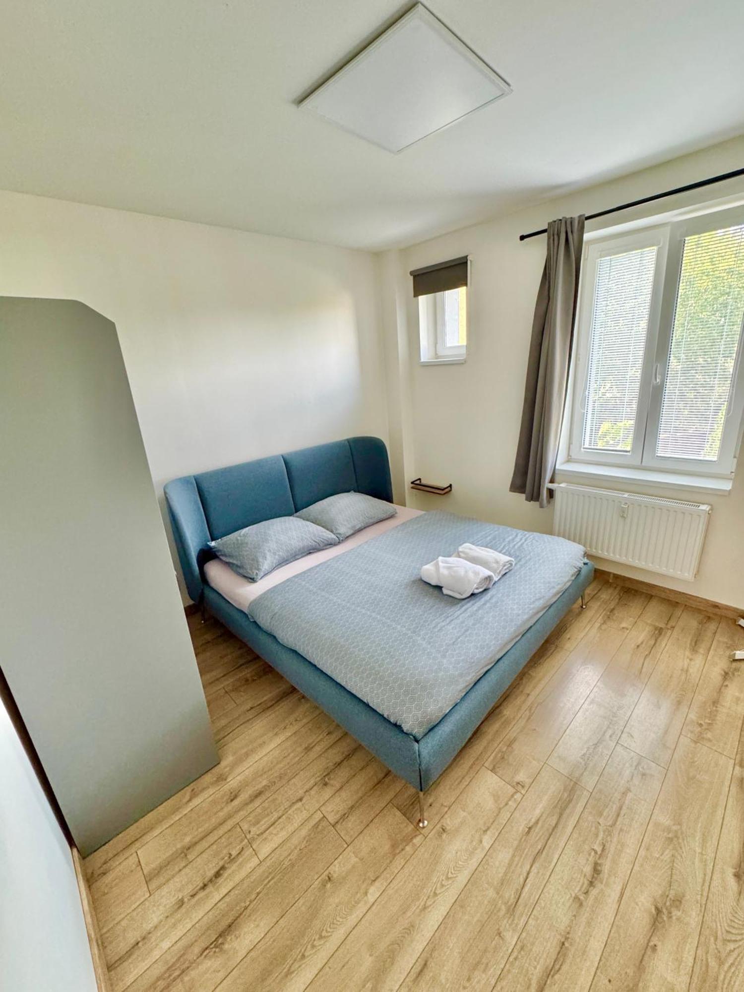 Apartment Hotel Stud Mb 俄斯特拉发 外观 照片